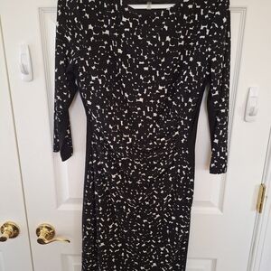 Anne Klein Black and White Long Sleeve Dress
